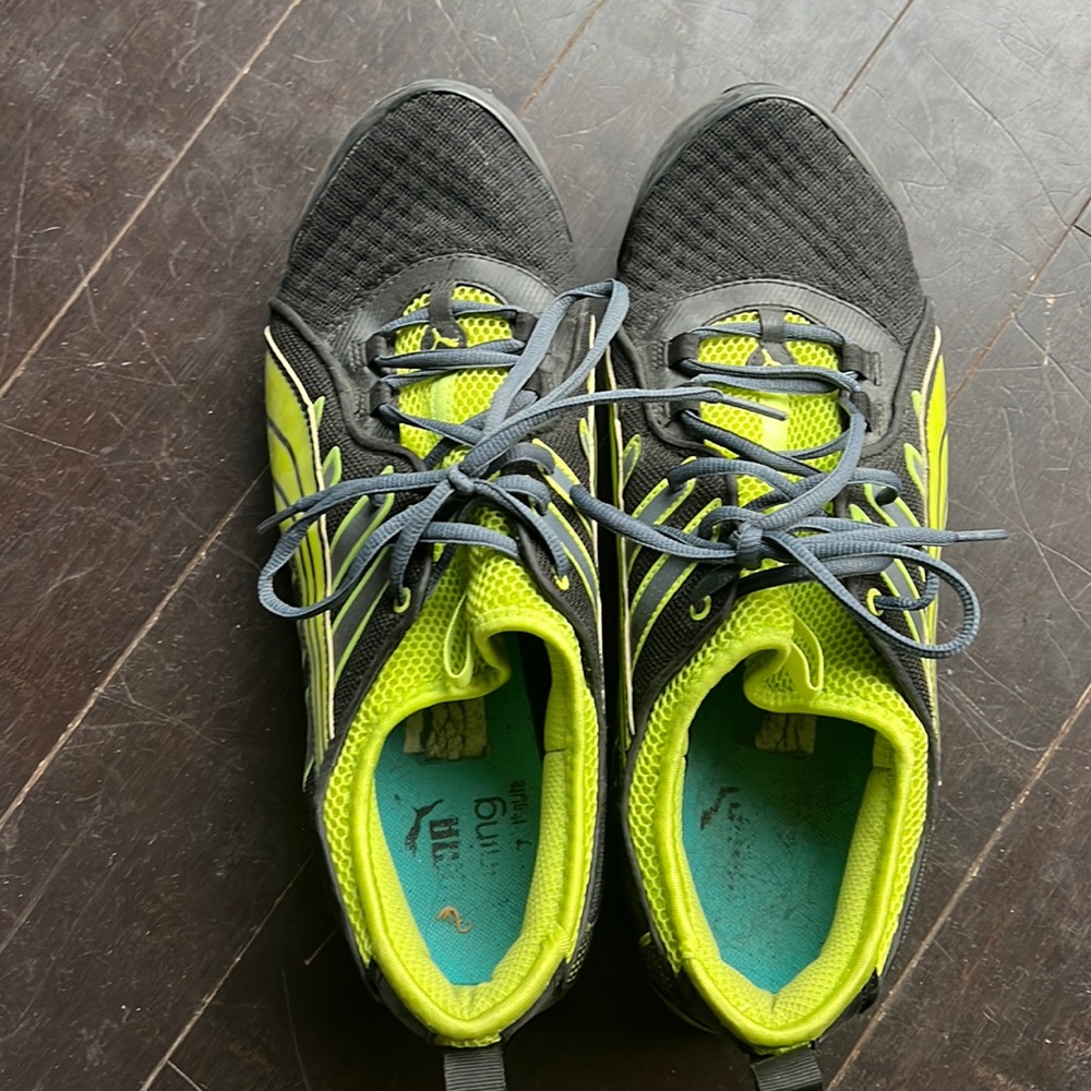 Men’s Puma Sneakers